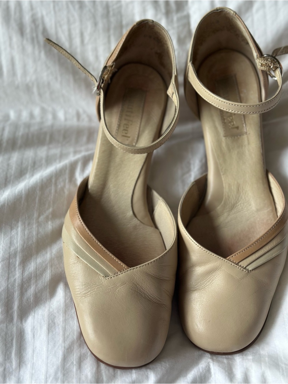 Beautifeel Two Tone Heels